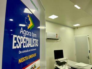 Programa Agora Tem Especialistas busca ampliar o acesso ao atendimento especializado no Sistema Único de Saúde