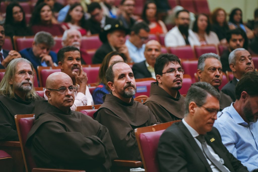 742309-20260214-014140-6e61ff