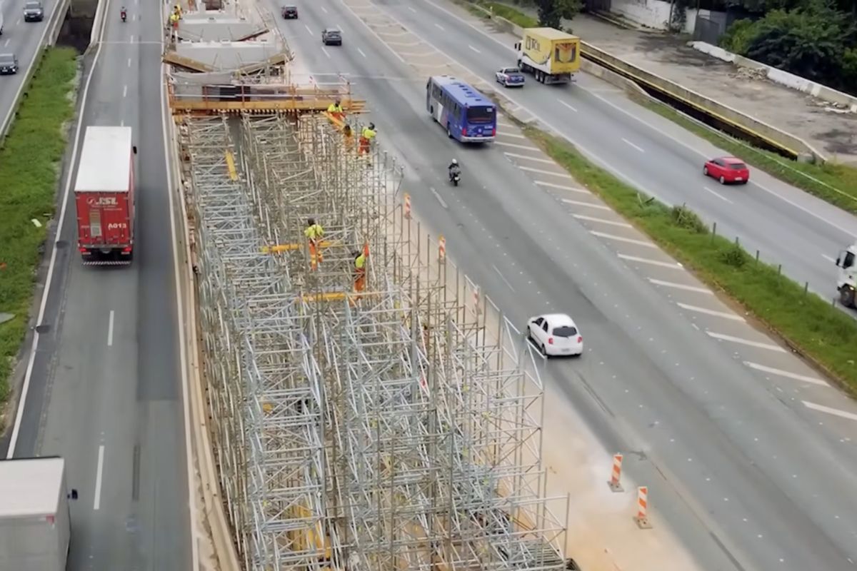 Nova rodovia com 8 faixas promete cortar pela metade o tempo entre SP e RJ