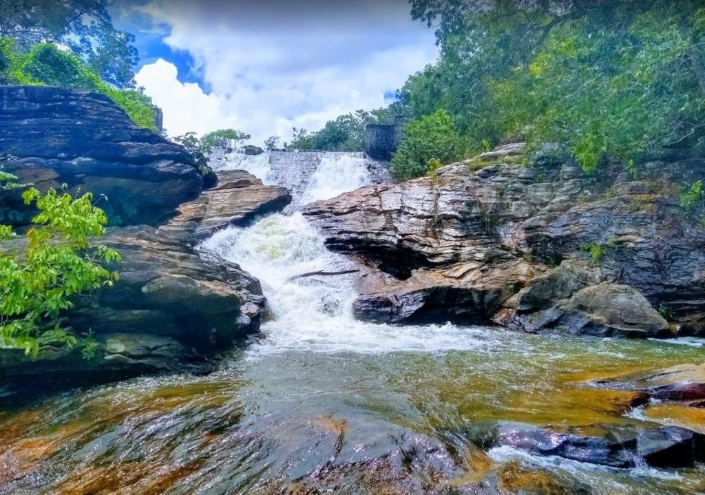 Cachoeira Usina Velha, em Pirenópolis. Criança se afogou ali.