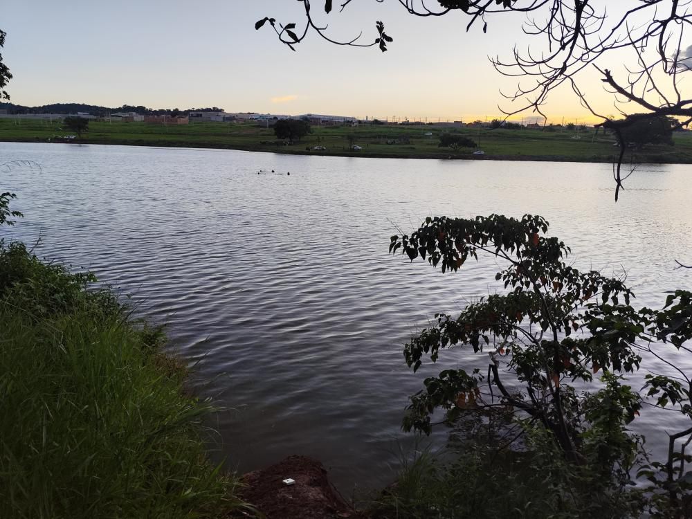Lago Maria Monteiro, em Trindade, onde adolescente se afogou.