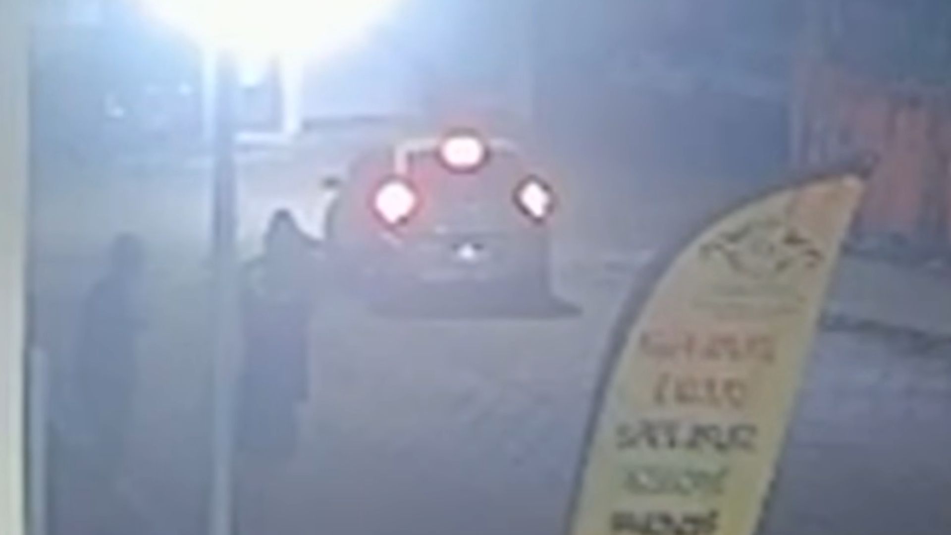 Homem é suspeito de arrastar ex-namorada por 400 metros com carro em MG