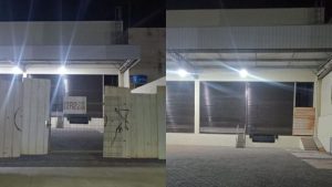 Entrada da loja e porta entreaberta. Ladrão