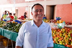 Projeto na Câmara de Anápolis propõe batizar Feirão do Jundiaí com nome de Carlim da Feira