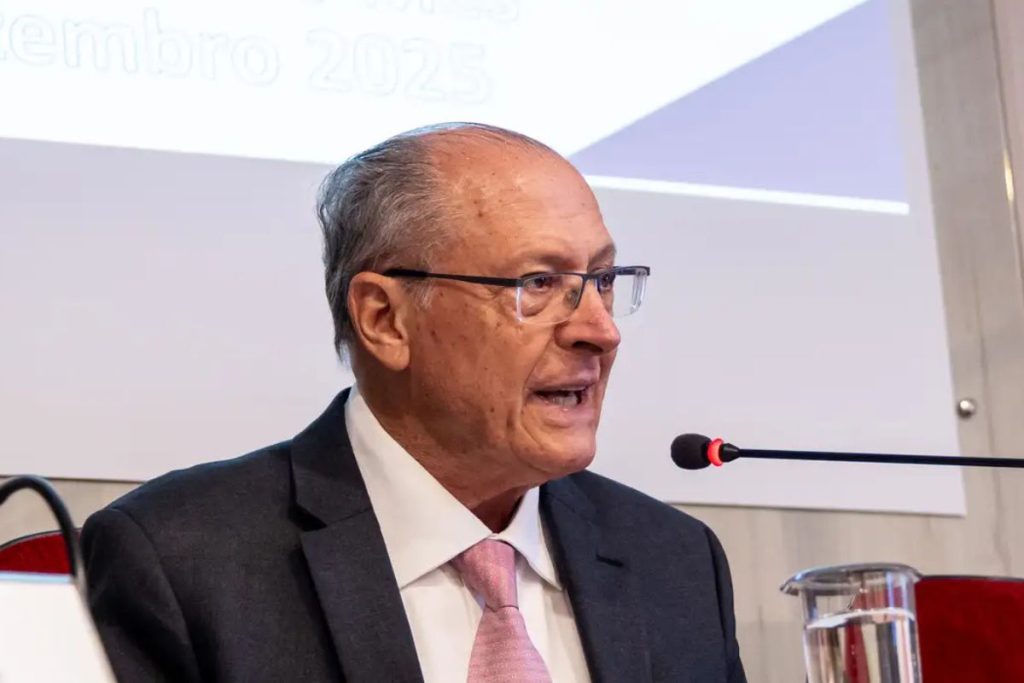 Alckmin: Brasil não perde competitividade com tarifa de 10% dos EUA