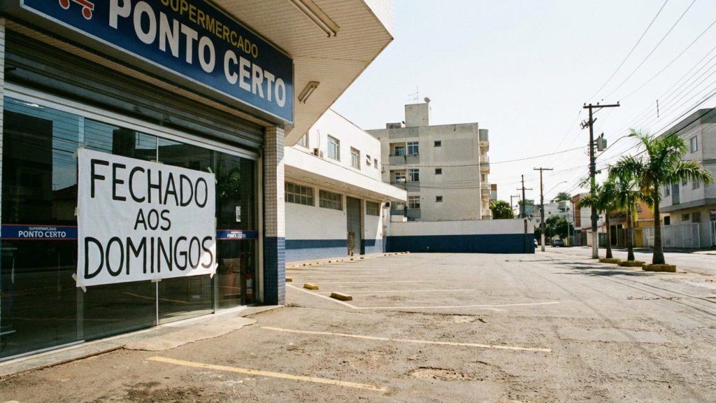 Supermercados fechados aos domingos: entenda o que muda a partir de 1º de março