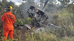 Avião caiu e pegou fogo pouco após decolar do Aeroporto de Formosa.