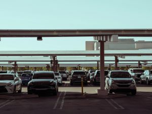 Imagem ilustrativa de estacionamento. (Foto: Pexels) vagas