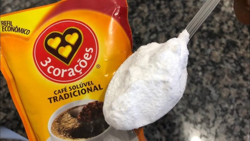 Café com bicarbonato: entenda para que serve a mistura e como pode te ajudar