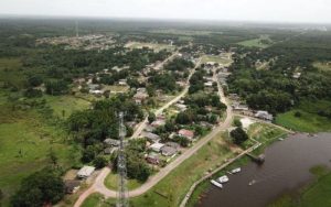 Cidade de Itaubal do Piririm, no Amapá, chama atenção após dados indicarem que cerca de 93% da população depende do Bolsa Família.