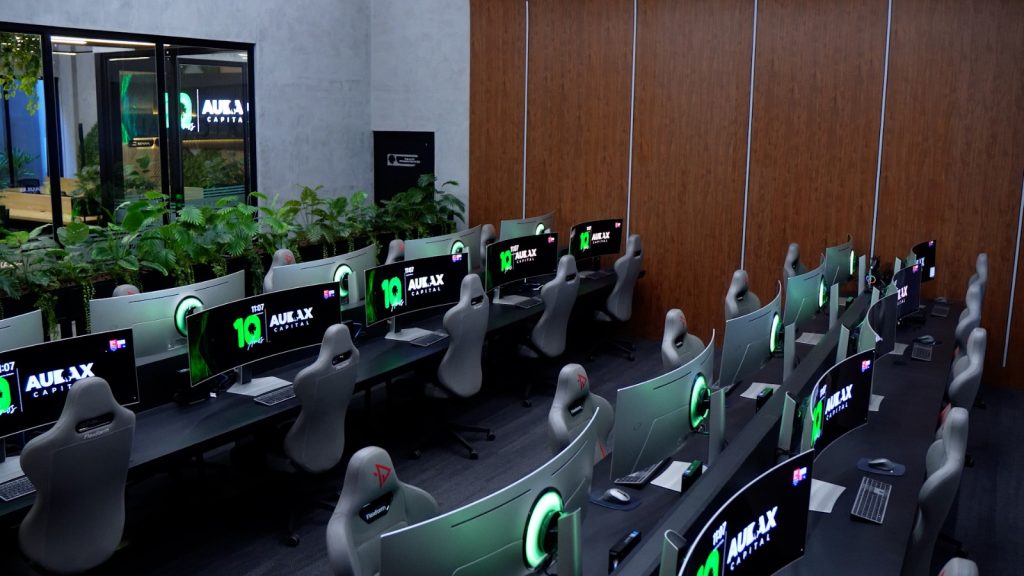 Empresa de Goiás abre vagas com salários de até R$ 25 mil e benefícios; veja como se candidatar