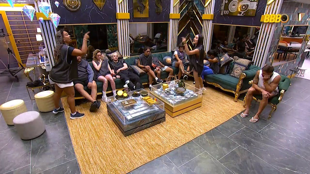 BBB 26: Jordana bate boca com Babu e Solange e toma invertida: "Cérebro atrofiado"