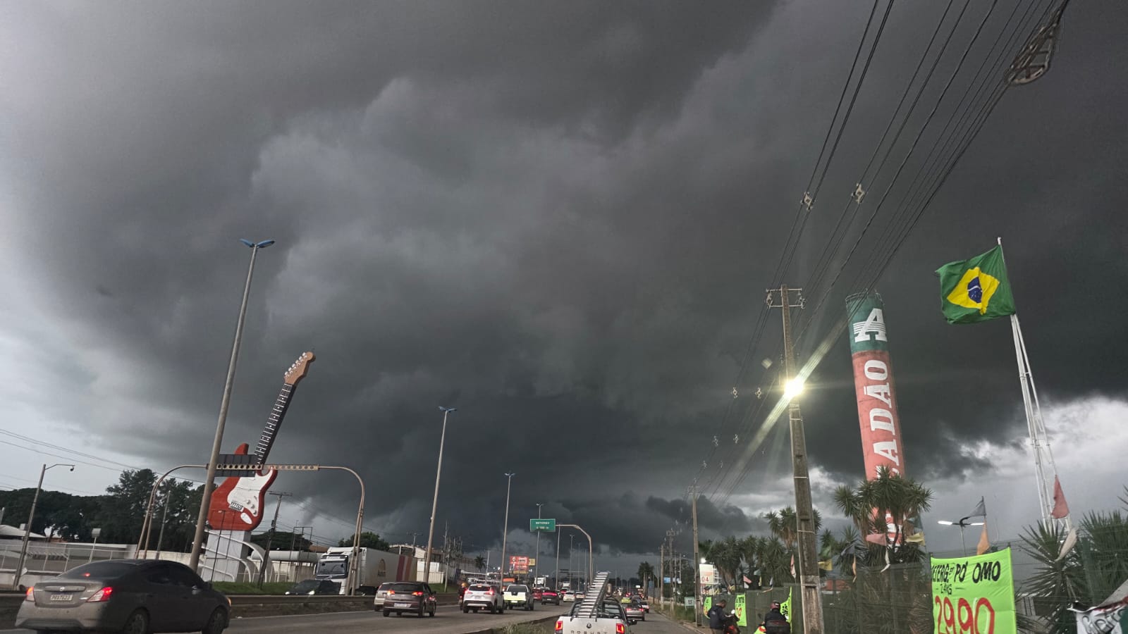 tempestade Aparecida de Goiânia Chuva