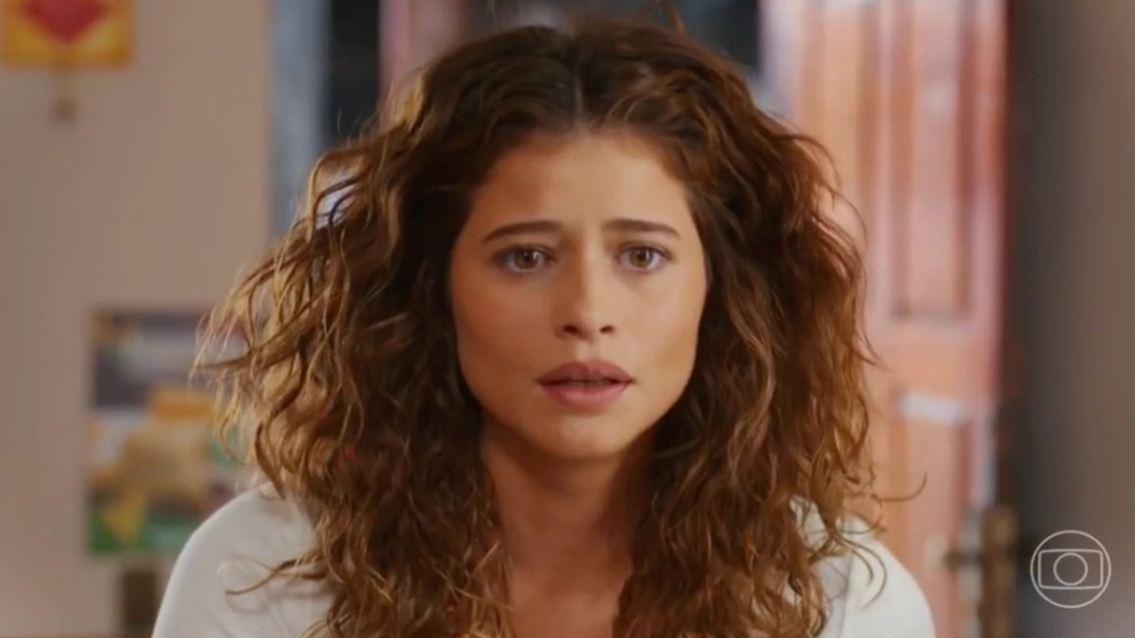 Coração Acelerado: Agrado tem casa apedrejada por fãs de João Raul