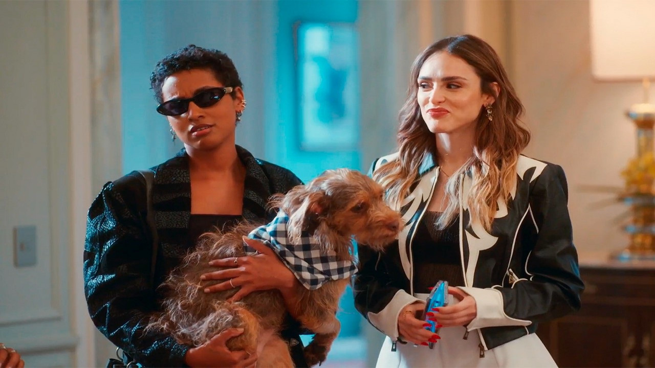 Coração Acelerado: Naiane engana web com canção na voz de Eduarda