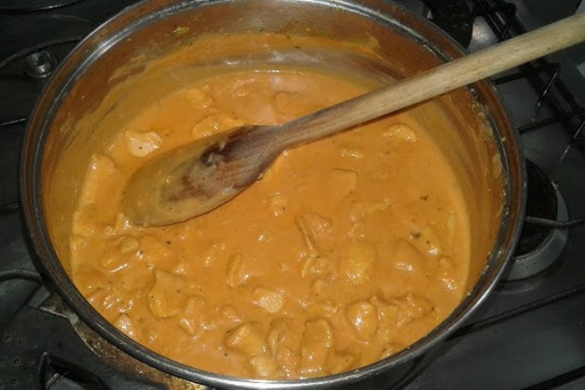 Adeus, creme de leite: truque dos chefs para fazer strogonoff sem o ingrediente tradicional