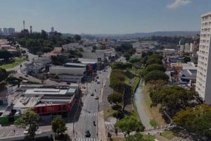 Cidade a 90 km de São Paulo une qualidade de vida, polo industrial forte e salários