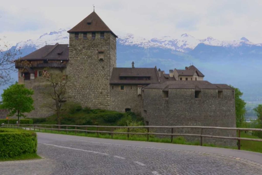 O país mais rico do mundo por renda per capita