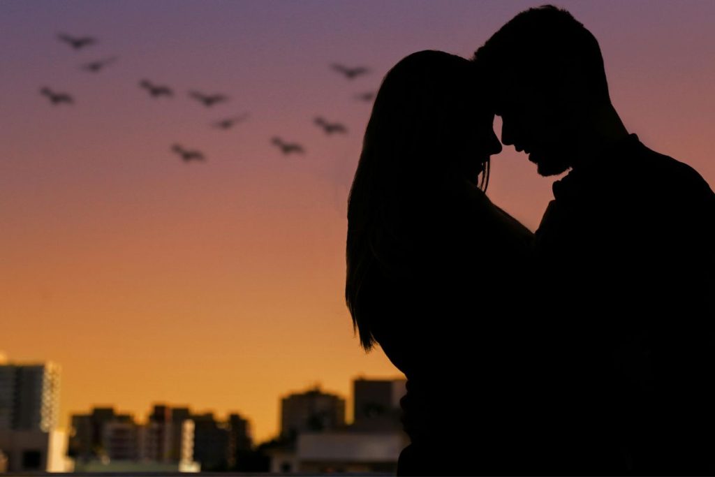 viver um romance intenso nos próximos meses