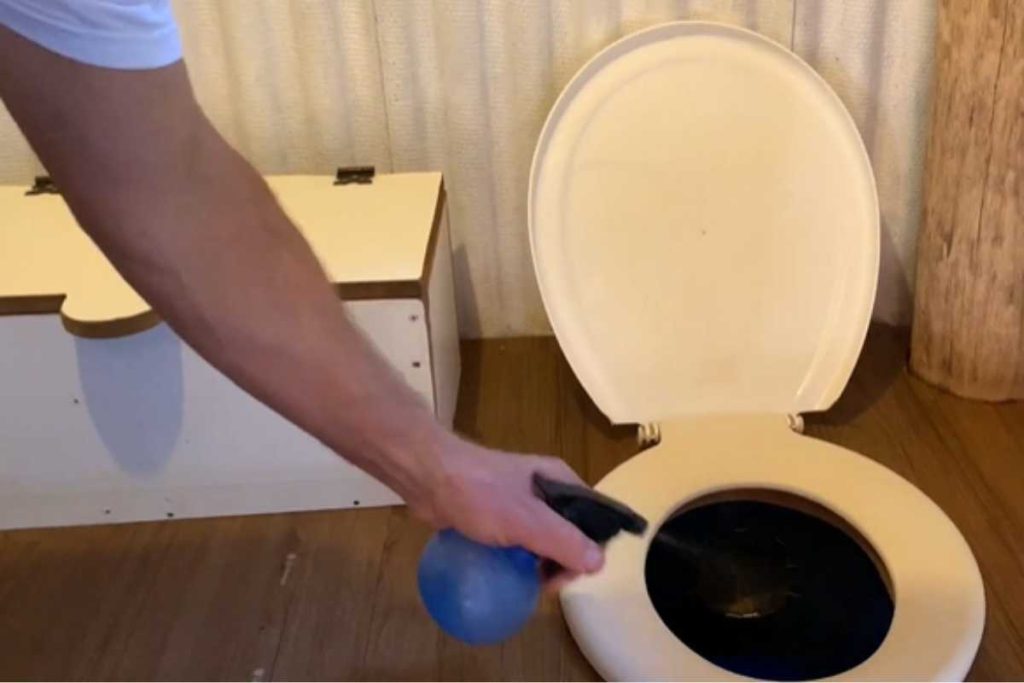 Adeus, vaso sanitário: inovação canadense vira tendência para casas