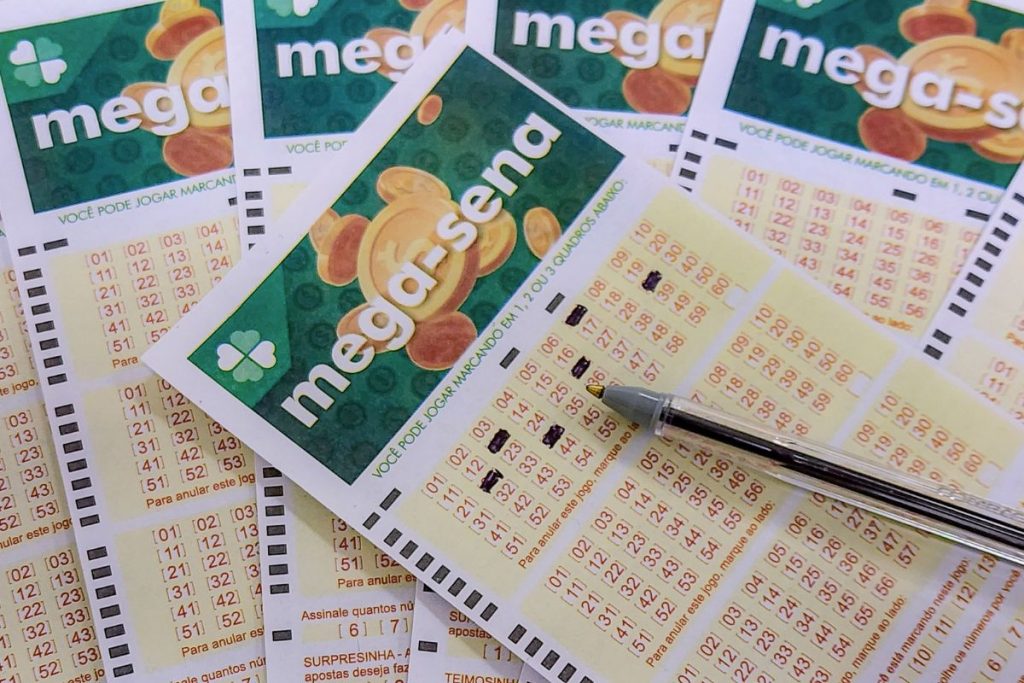 Ninguém levou os R$ 64 milhões: Mega-Sena 2983 acumula e prêmio principal fica ainda maior