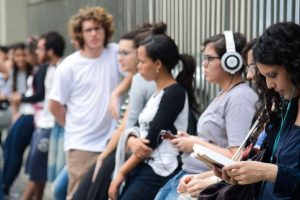 A geração Z que hoje não tem condições de pagar nem o aluguel, muito em breve será a mais rica da história