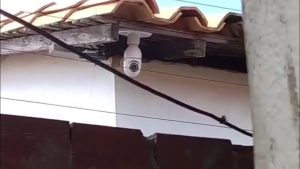 Camêra virada para o vizinho