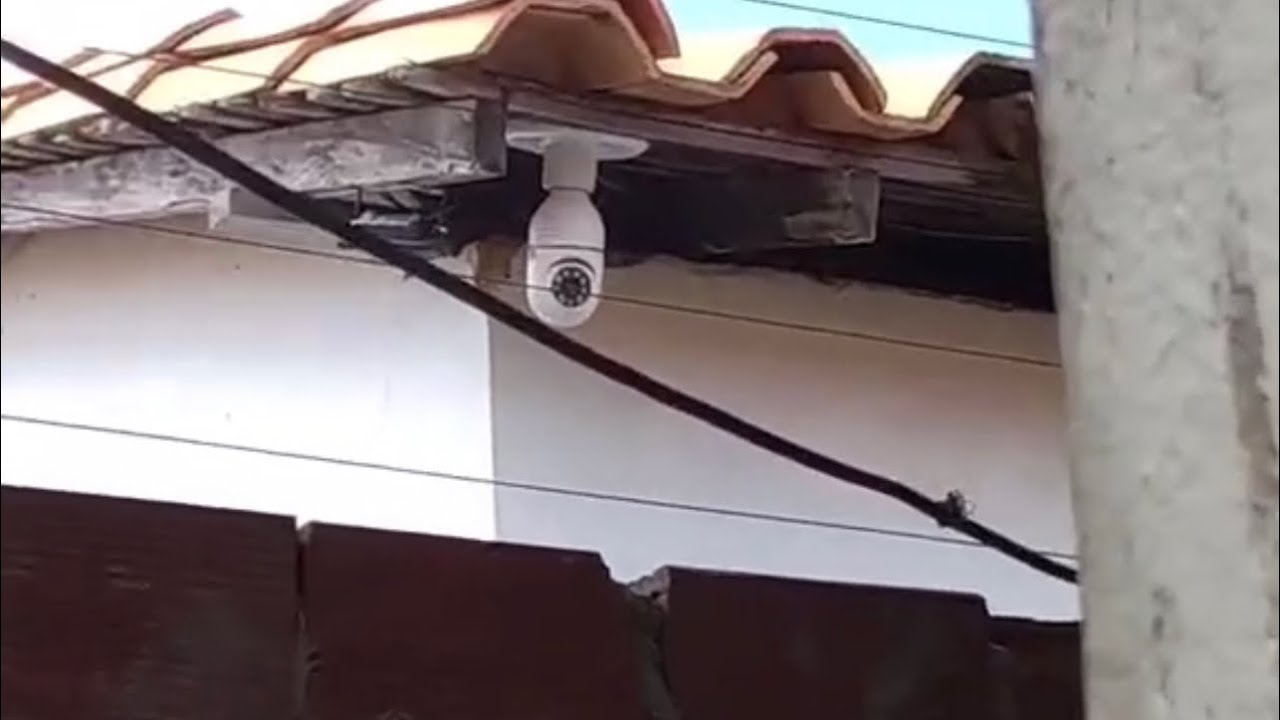 Camêra virada para o vizinho