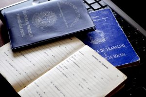 Adeus, 1 hora de almoço: mudança para trabalhadores CLT entra em vigor