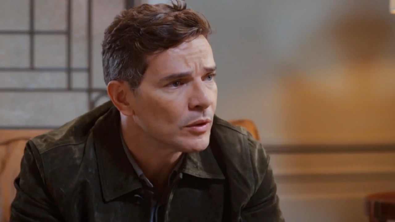 Coração Acelerado: Janete surge com novo romance e provoca reação de Alaorzinho