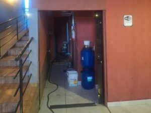 Lanchonete foi furtada na madrugada deste sábado (04). (Foto: reprodução)