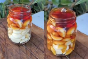 Conserva de alho com mel