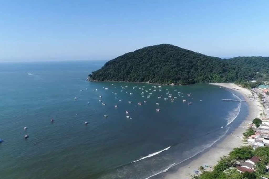 Praia mais poluída do litoral