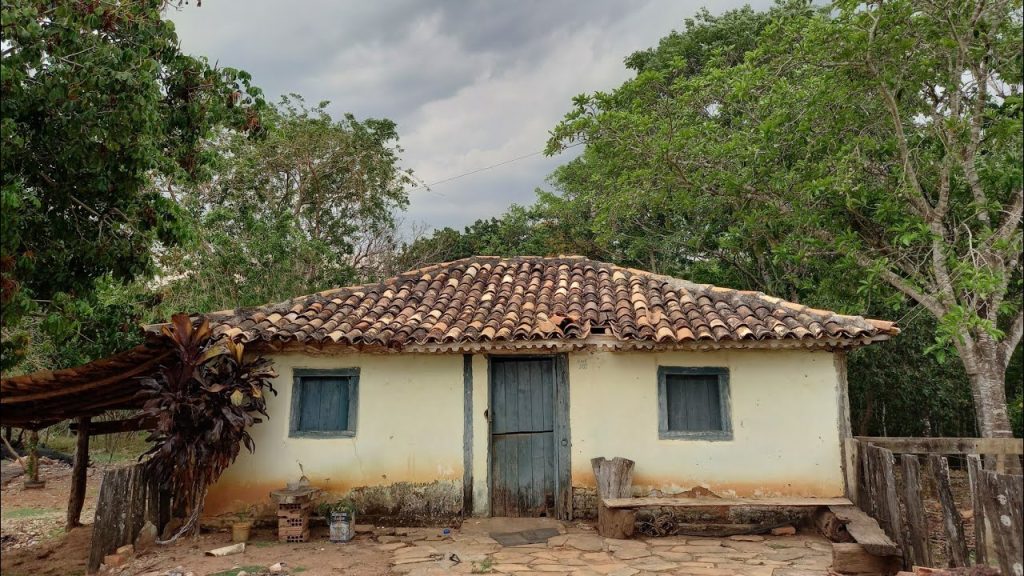 Usucapião extrajudicial permite regularizar imóvel direto no cartório, sem processo judicial. Veja requisitos, vantagens e quando não usar.