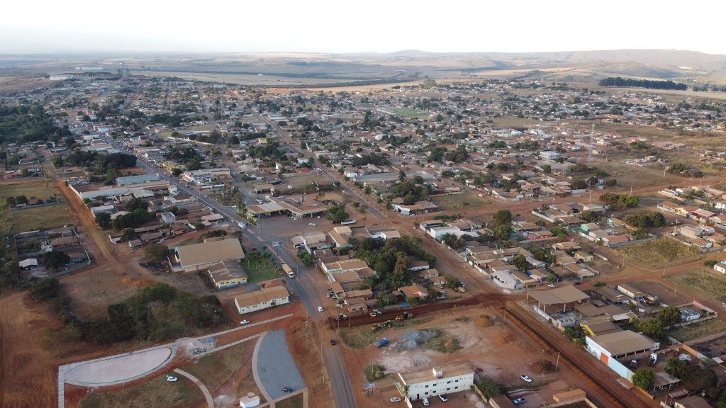 Prefeitura em Goiás abre processo seletivo com salários de até R$ 4,3 mil