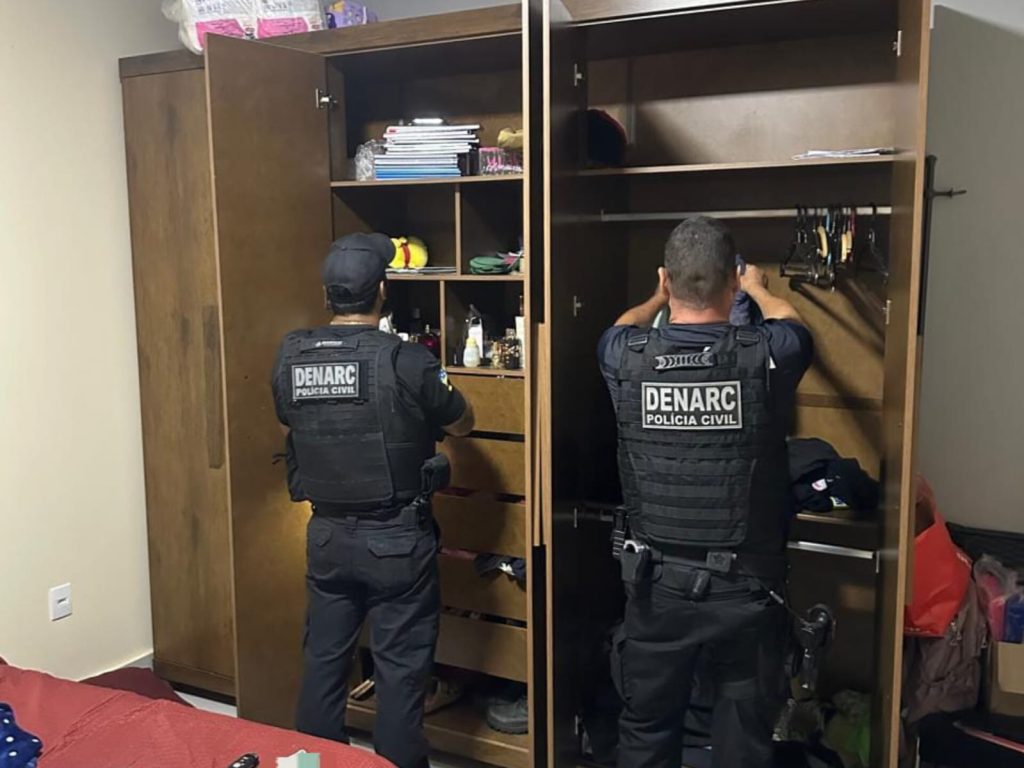 Operação foi deflagrada na manhã desta terça-feira (07). (Foto: Divulgação/PC) COCAÍNA