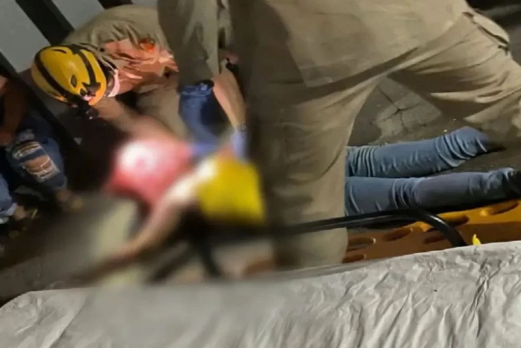 Justiça condena a 8 anos jovem que ateou fogo em colega dentro de colégio em Goiânia