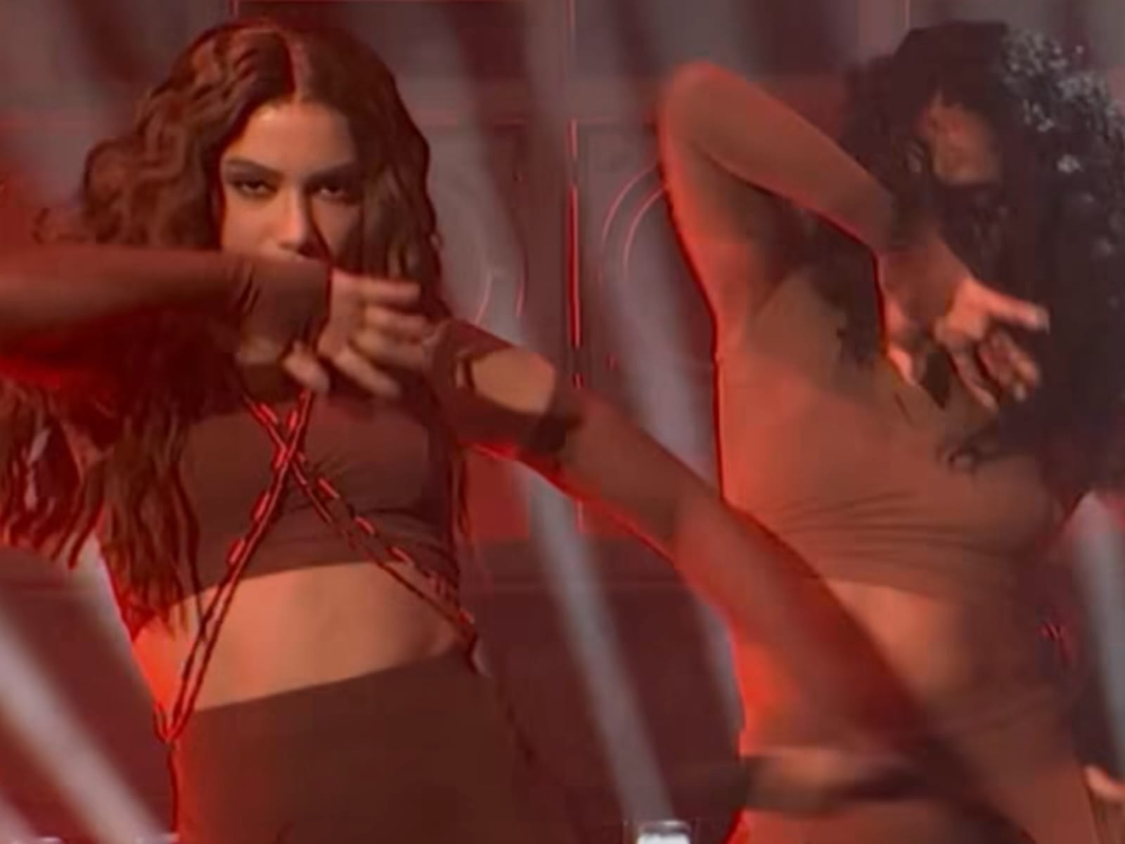 Crítica internacional elogia performance de Anitta no SNL