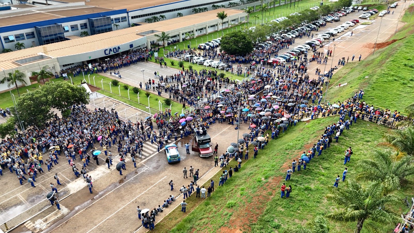 Trabalhadores se reuniram nesta última semana para discutirem melhorias para a categoria. (Foto: Divulgação)