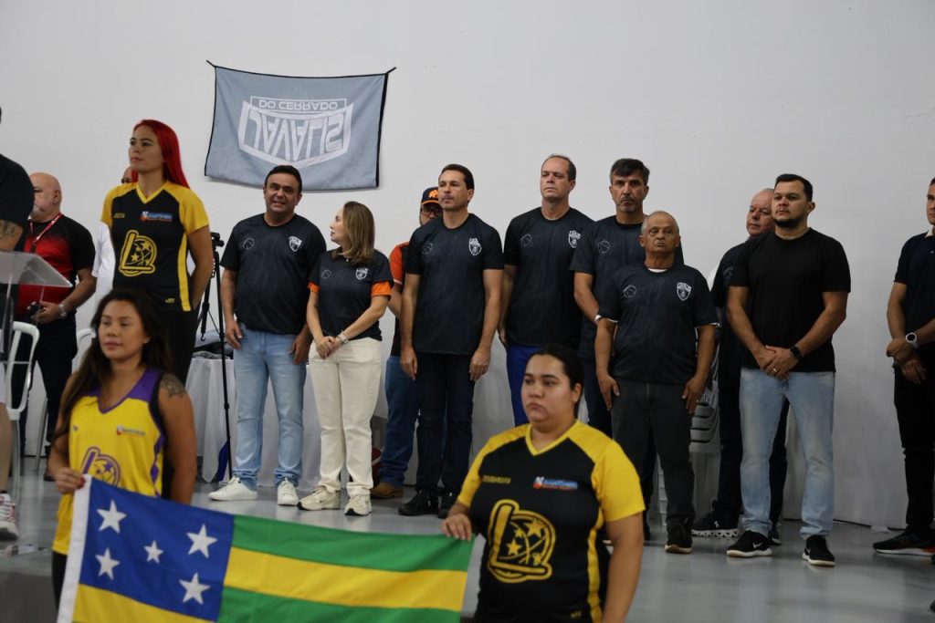 Ginásio da Vila Brasília é entregue em Aparecida, marcando novo momento para o basquete em Goiás