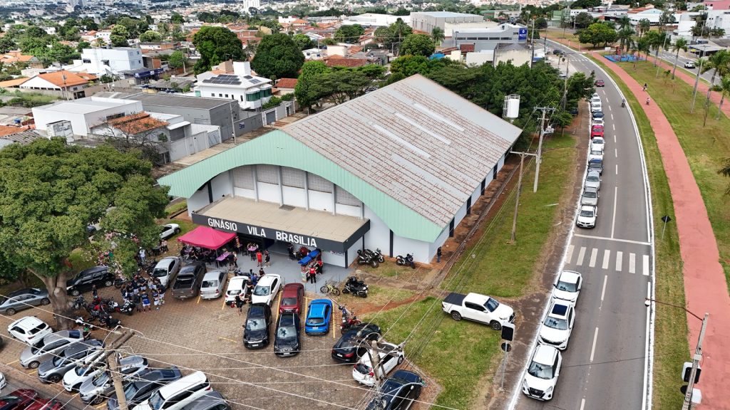 Ginásio da Vila Brasília é entregue em Aparecida, marcando novo momento para o basquete em Goiás
