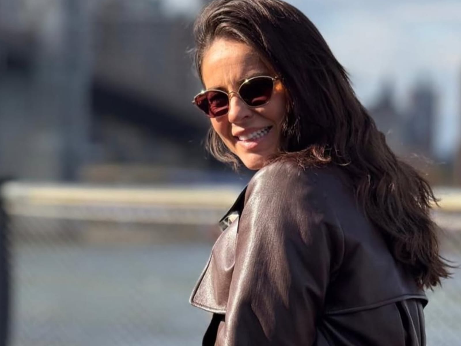 Paolla Oliveira faz 44 anos e ganha homenagem de Diogo Nogueira nas redes sociais