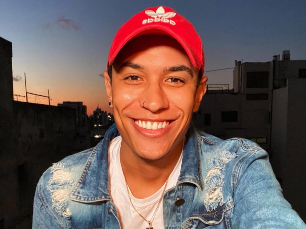 Raphael Sousa Oliveira, criador da página Choquei, está entre os presos da Operação Narcofluxo. (Foto: redes Sociais)