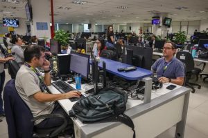 Veja as principais mudanças trabalhistas em 2026, como licença-paternidade, licença-maternidade, NR-1 e regras que afetam o trabalhador CLT.