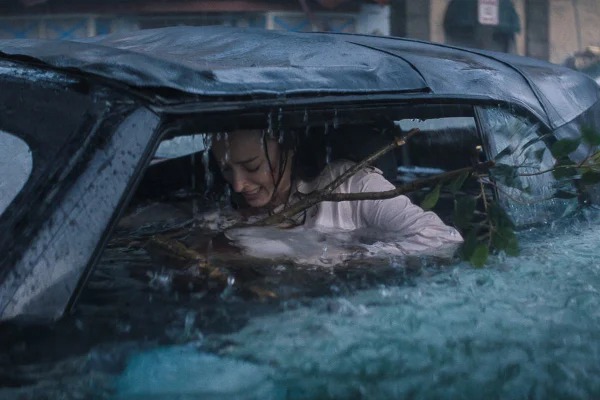 “Onslaught” alcançou 37 milhões em 3 dias na Netflix e entrou para a lista das melhores estreias da plataforma.