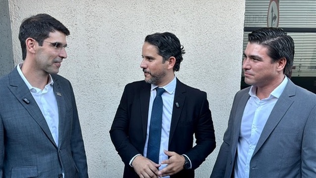 Juliano Pereira, Luiz Antônio Rosa e Helver Resende.