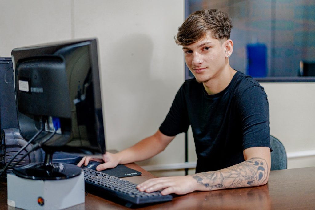 Programa de estágio em Anápolis oferece bolsas de quase R$ 1 mil (Foto: Paulo de Tarso/Prefeitura de Anápolis)