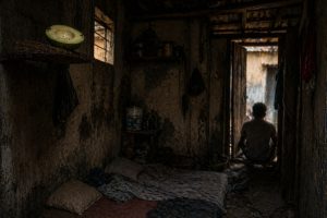 Isso não é na África. É em Anápolis. E está acontecendo agora