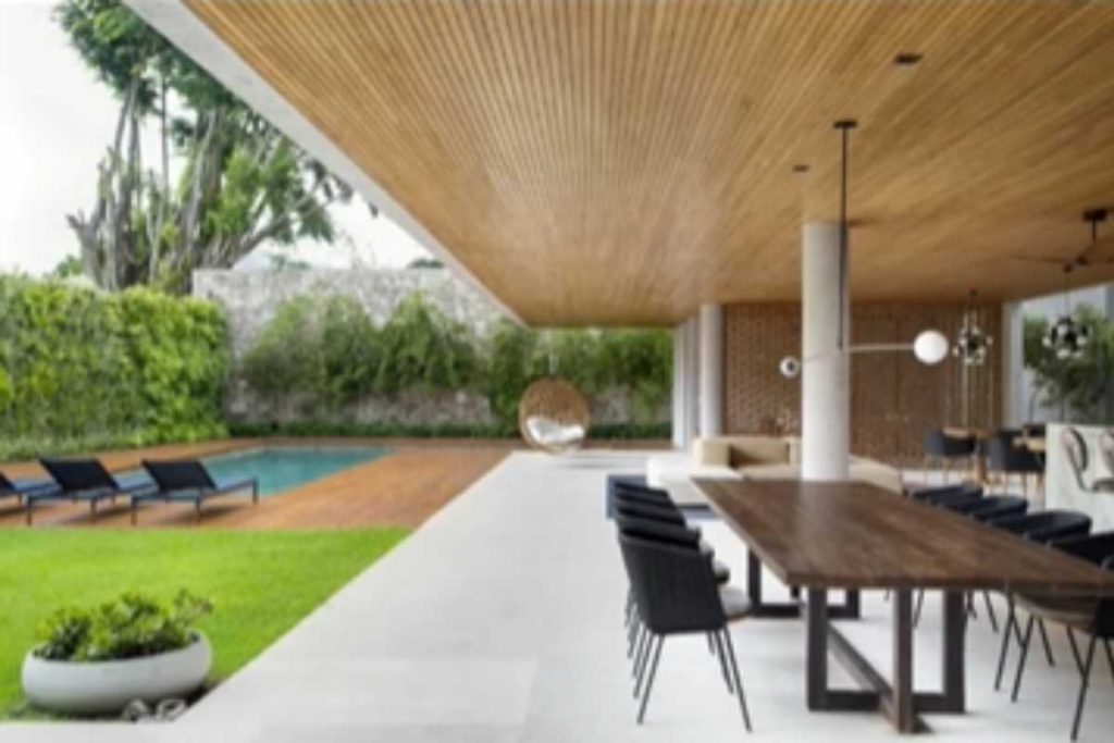 Conheça a mansão de 1.104 m² de Michel Teló avaliada por R$ 15 milhões, com cinema privativo, boate no subsolo e 9 banheiros