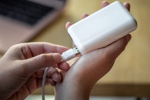 Anac estabelece restrições para transporte de power banks em aviões